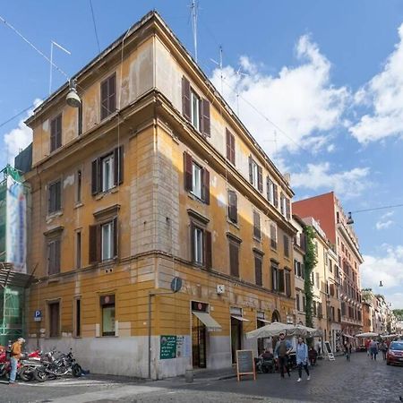 Borgo Pio - Quite And Spacious Apt Rome Exterior photo