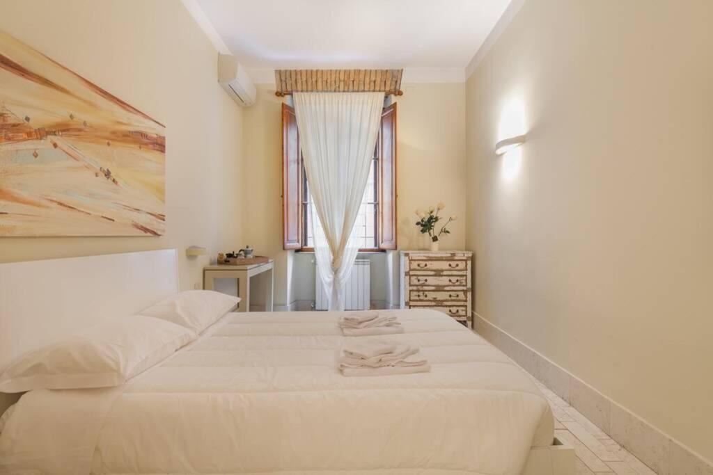 Borgo Pio - Quite And Spacious Apt Rome Exterior photo